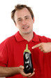 ein junger Mann mit einer Aubergine ein junger Mann mit einer Aubergine
