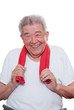 Senior hält sich fröhlich fit