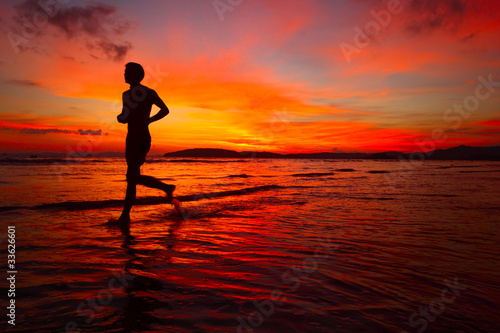 Photo: Runner Runner