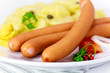 Wiener - Frankfurter mit Kartoffelsalat Wiener - Frankfurter mit Kartoffelsalat