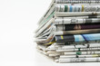 Zeitungsstapel 1103