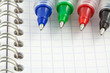 stylos sur carnet