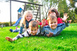 Kinder beim spielen