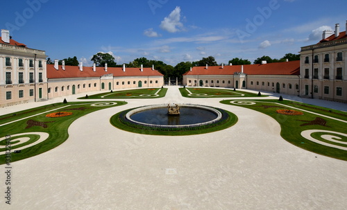 Foto: Esterhazy castle in Fertod - Hungary Esterhazy castle in Fertod - Hungary