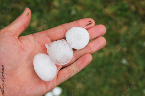 Photo: Hagel Hagel