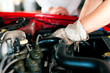 Foto: Car mechanic in repair shop Car mechanic in repair shop