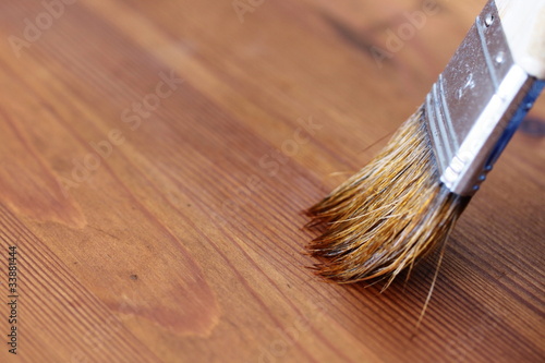Foto: brush on wood brush on wood