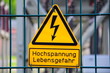 Foto: Vorsicht - Elektrizität - Lebensgefahr Vorsicht - Elektrizität - Lebensgefahr