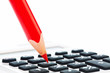 Rotstift und Taschenrechner