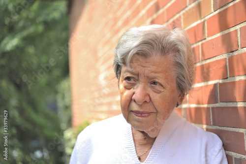Foto: Sad Senior Woman XXXIII Sad Senior Woman XXXIII