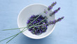 Schale mit Lavendel