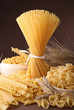 pâtes crues, spaghetti,torti,tagliatelle ect