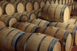 Weinkeller Barrique Rotwein Holzfässer Piemont, Italien