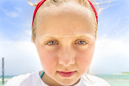 Photo: young girls face young girls face