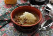 Sopa de cebada con corteza de cerdo