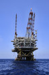 Foto: Italy, Sicily, Mediterranean Sea, offshore oil platform Italy, Sicily, Mediterranean Sea, offshore oil platform