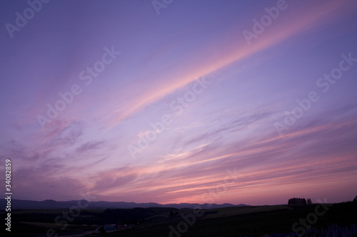 Photo: 夕暮れの丘 夕暮れの丘