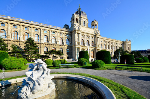 Photo: Wien Museumsviertel Wien Museumsviertel