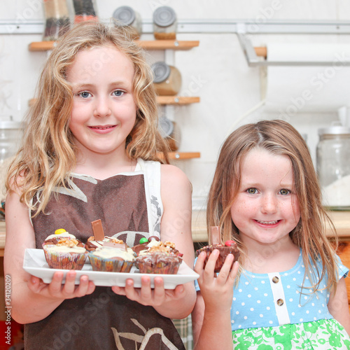 Photo: kids cooking cup cakes kids cooking cup cakes