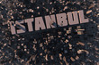 Luftansicht einer Stadt in 3D mit Schriftzug Istanbul