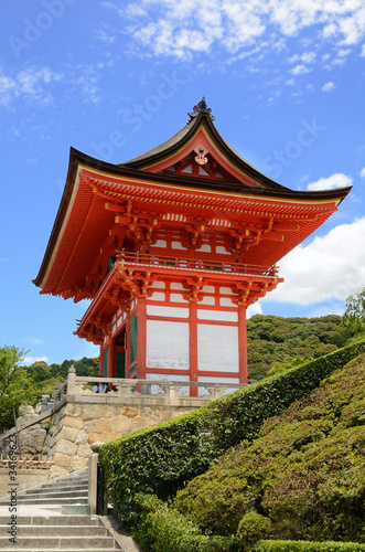 Photo: Kiyomizu-Dera Kiyomizu-Dera