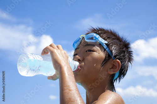 Photo: 水分補給の男の子 水分補給の男の子
