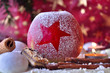 Dekorierter Weihnachtsapfel