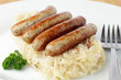 Nürnberger Rostbratwürstchen mit Sauerkraut