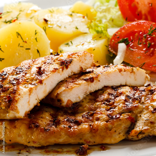 Photo: Grilled chicken fillet and vegetables Grilled chicken fillet and vegetables