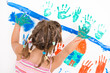 Mädchen beim Malen