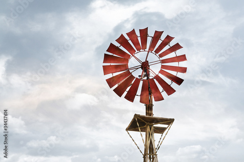 Foto: Retro windmill Retro windmill
