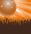 Discokugel mit Fans in Orange