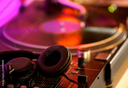 Foto: Platten auflegen Platten auflegen