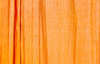 Rideau orange en contre-jour
