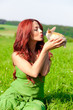 Foto: Bella ragazza con coniglio Bella ragazza con coniglio