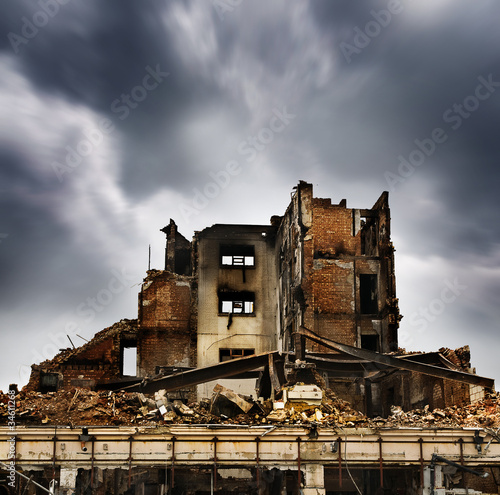 Foto: derelict property derelict property
