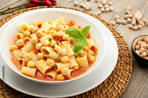 Photo: minestra di pasta e ceci minestra di pasta e ceci