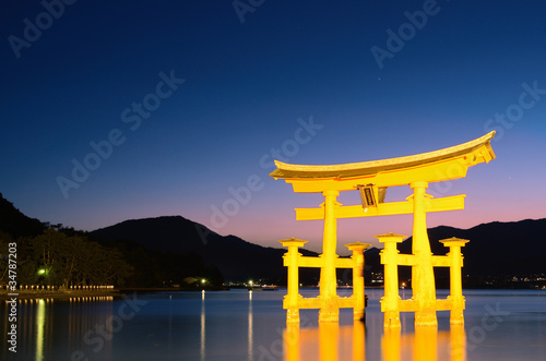 Photo: Miyajima Tori Gate Miyajima Tori Gate