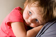 Foto: On daddy's shoulder. On daddy's shoulder.