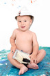 Baby beim Renovieren