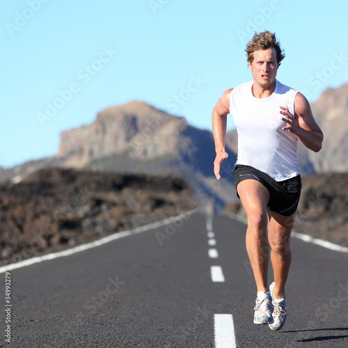 Foto: Runner running for Marathon Runner running for Marathon
