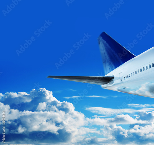 Foto: jumbo jet in sky jumbo jet in sky