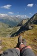 Wanderbeine und Bergpanorama Wanderbeine und Bergpanorama