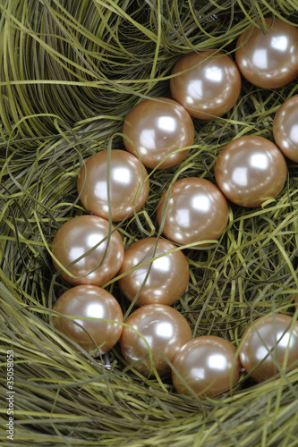 Foto: Necklace from artificial gold pearls Necklace from artificial gold pearls