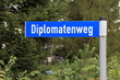 deutsches Strassenschild Diplomatenweg deutsches Strassenschild Diplomatenweg