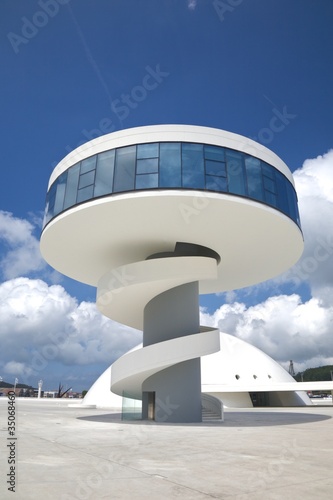 Photo: public cultural center building public cultural center building