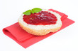 Frisches Brötchen mit Konfitüre