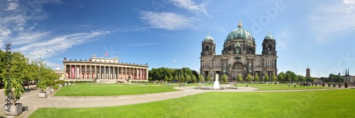 Foto: Berlin - Lustgarten mit Dom und Altes Museum Berlin - Lustgarten mit Dom und Altes Museum