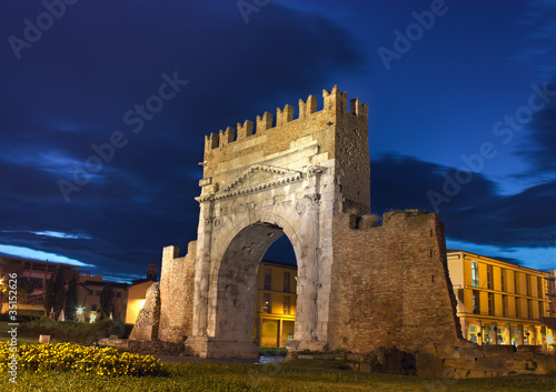 Foto: Rimini, the arch of Augustus Rimini, the arch of Augustus