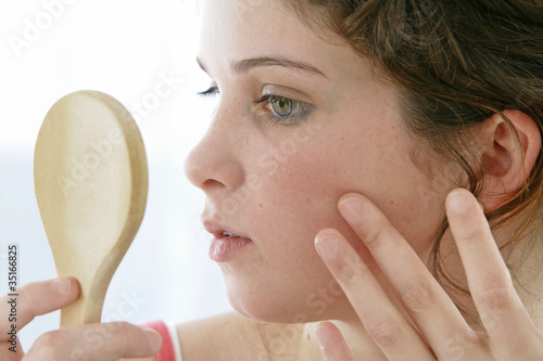 Photo: Picotements et irritations sur le visage Picotements et irritations sur le visage